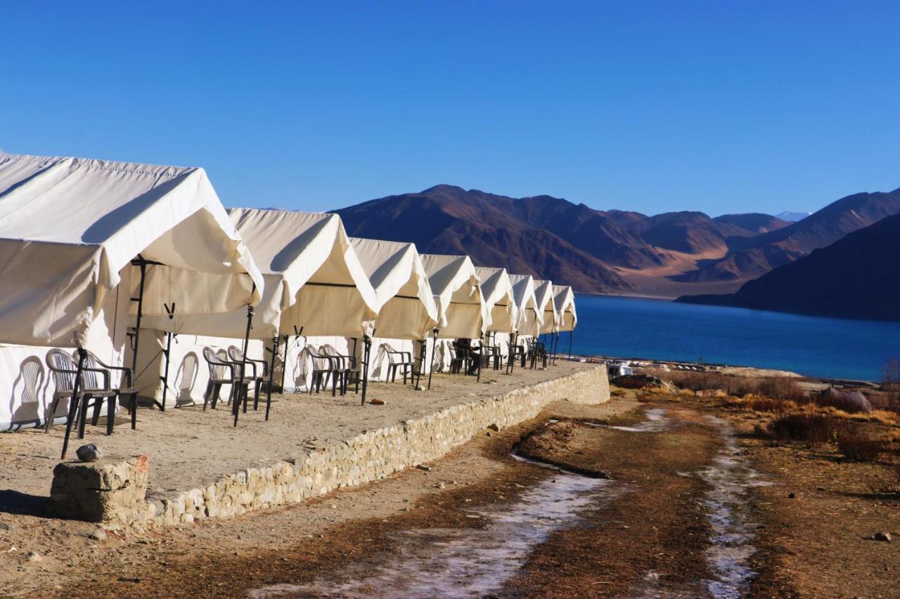 Camp Redstart Hotell Leh Eksteriør bilde