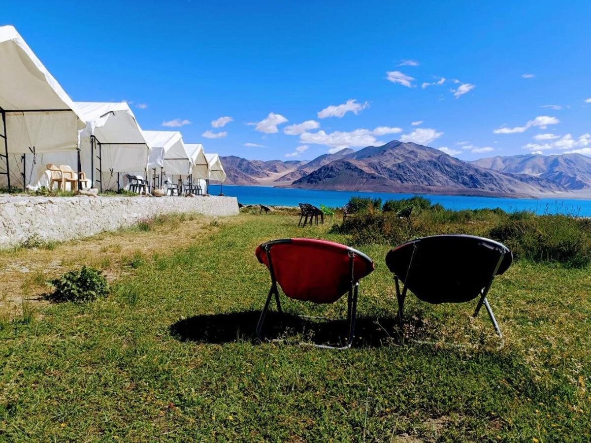 Camp Redstart Hotell Leh Eksteriør bilde